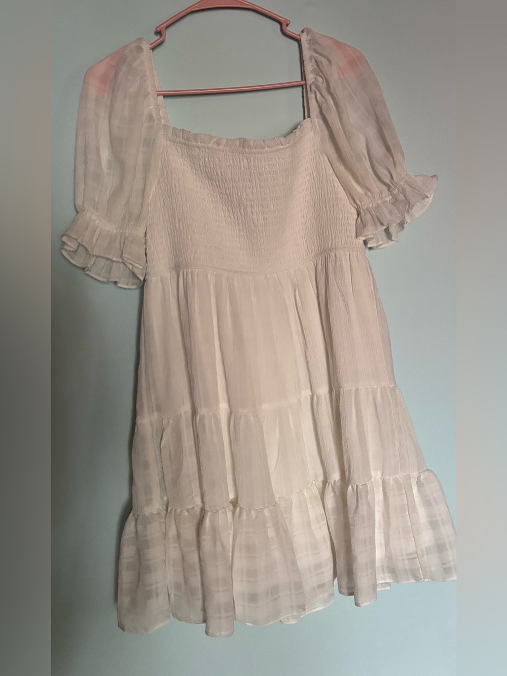 Women’s  White Tiered Puff-Sleeve Dress